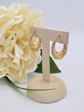 14k Yellow Gold Shrimp Hoop Earrings